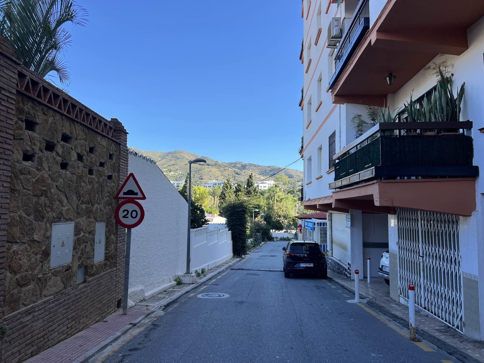 Apartamento de 2 habitaciones en Almuñécar en alquiler - 750 € (Ref: 9481551)