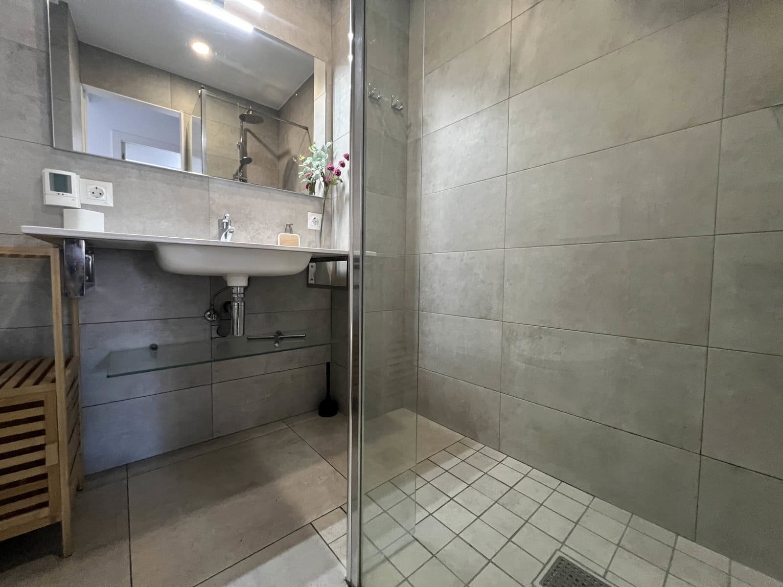 Apartamento de 2 habitaciones en Almuñécar en alquiler - 750 € (Ref: 9481551)