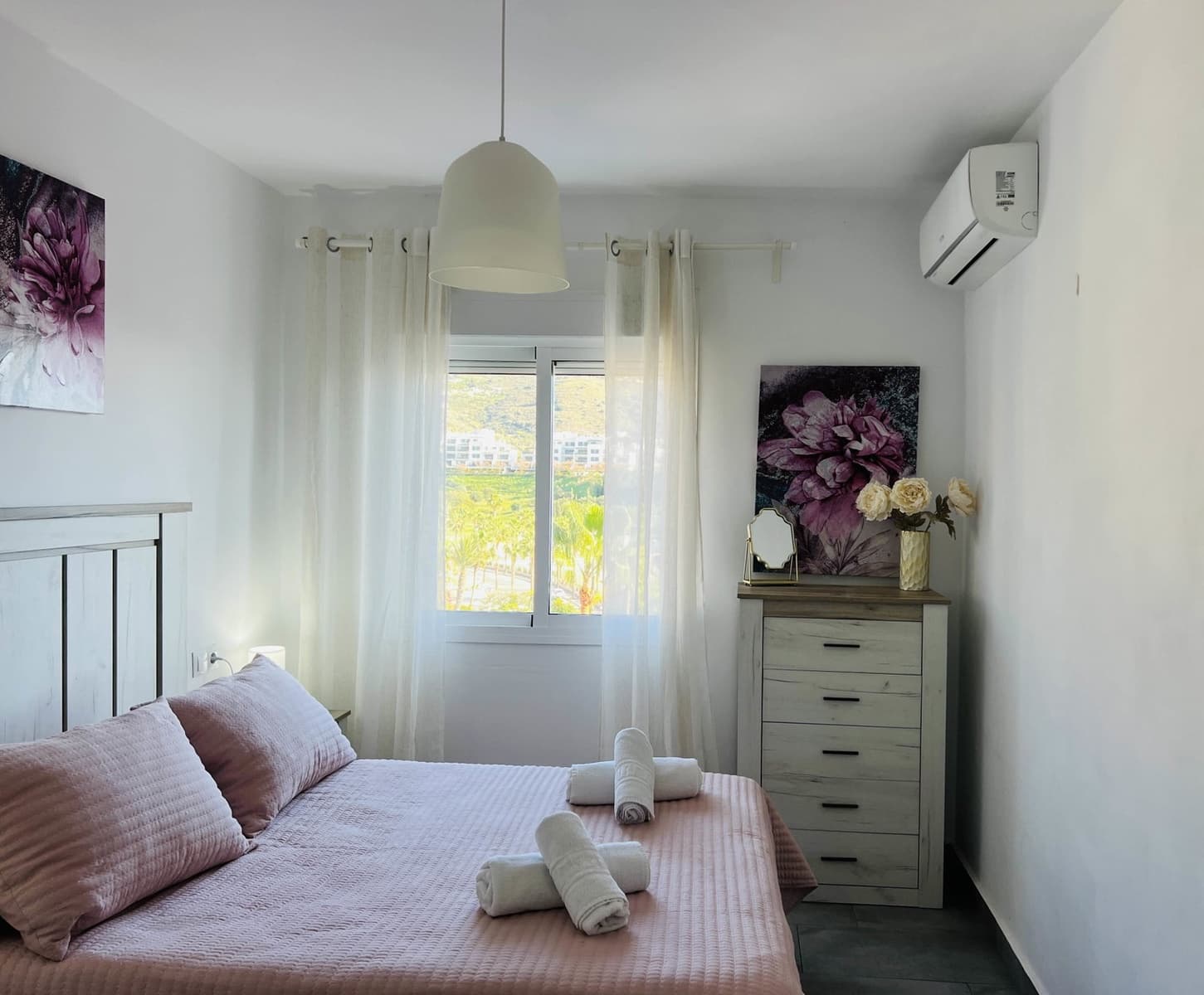 Apartamento de 2 habitaciones en Almuñécar en alquiler - 750 € (Ref: 9481551)