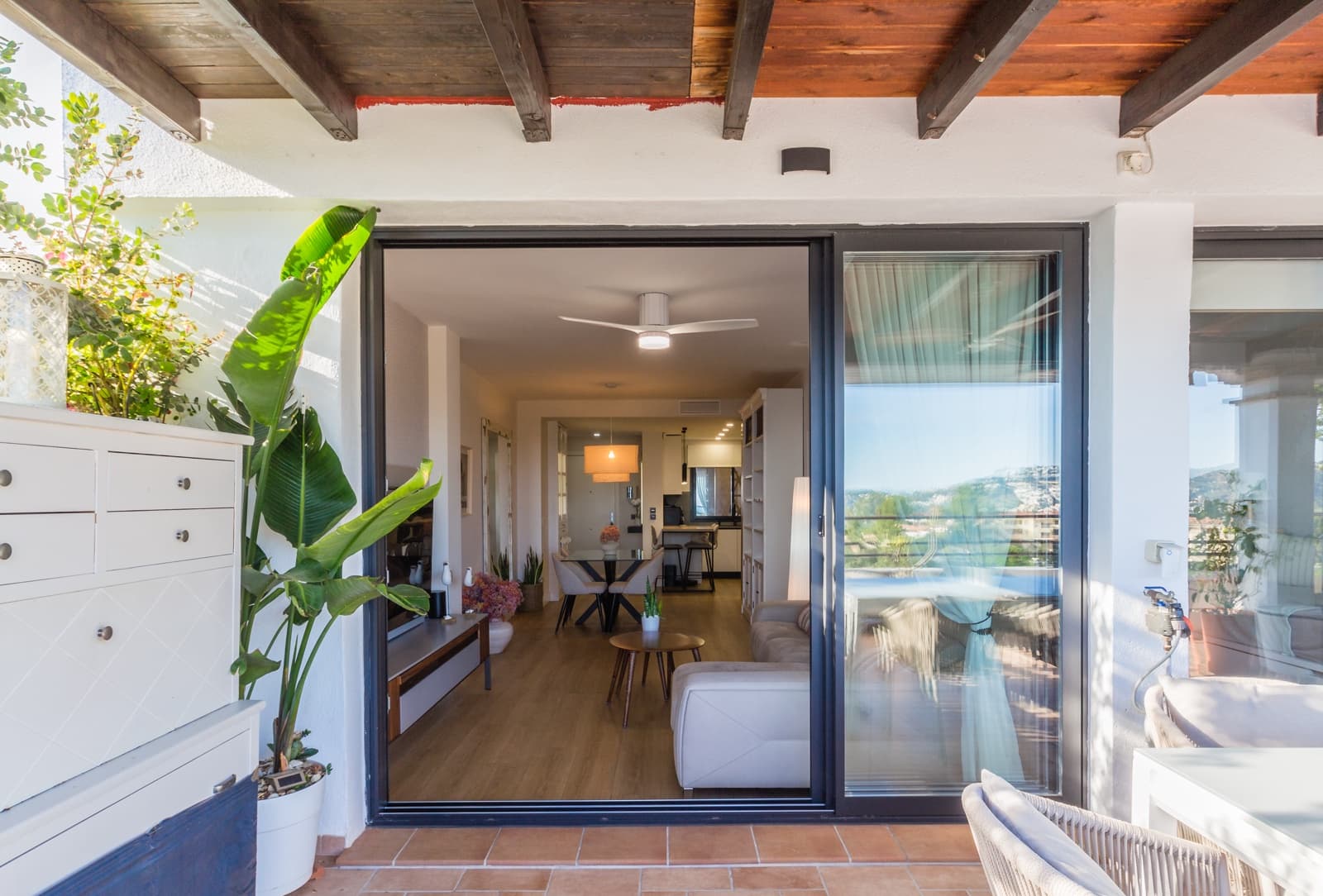 3 makuuhuone Huoneisto myytävänä paikassa La Herradura mukana uima-altaan 
autotalli - 480 000 € (Ref: 9528819)