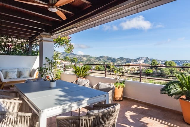 3 makuuhuone Huoneisto myytävänä paikassa La Herradura, Almuñécar mukana uima-altaan 
autotalli - 480 000 € (Ref: 9528819)