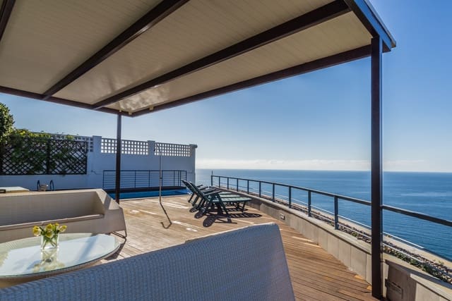 4 quarto Quinta/Casa Rural para venda em Almuñécar com piscina garagem - 875 000 € (Ref: 9529176)