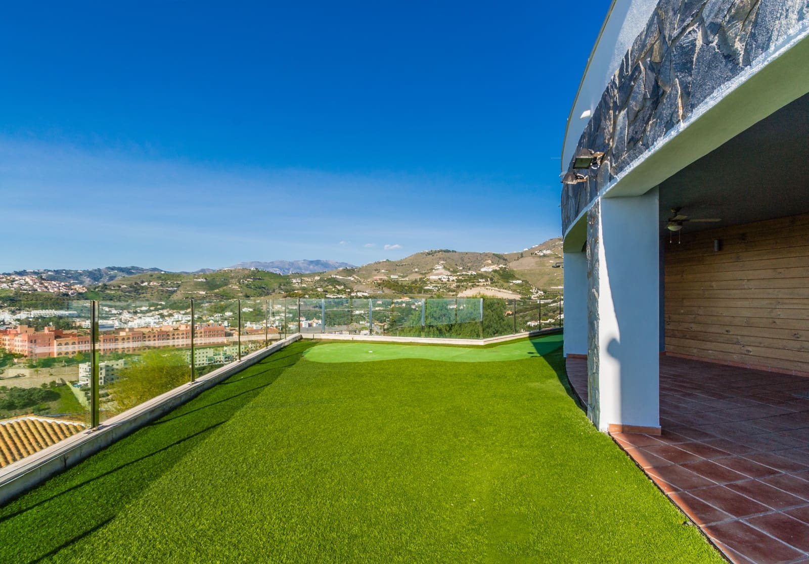 4 quarto Quinta/Casa Rural para venda em Almunecar com piscina garagem - 875 000 € (Ref: 9529176)