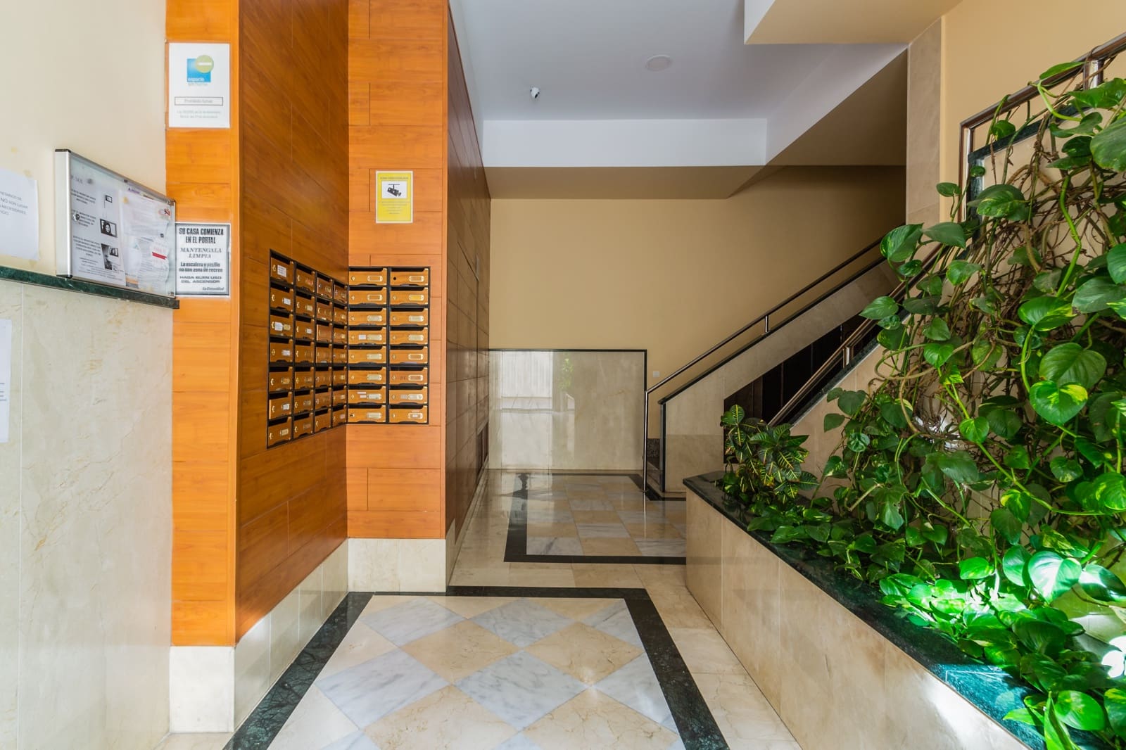 3 Zimmer Apartment zu verkaufen in Almunecar - 255.000 € (Ref: 9575440)