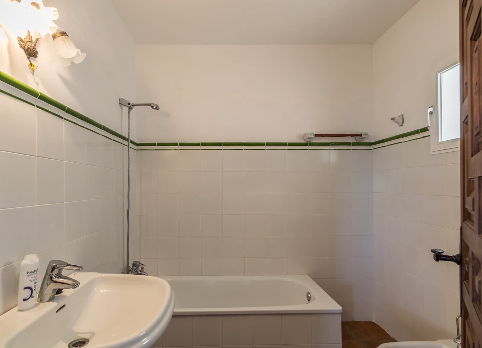 7 bedroom Villa for sale in Almunecar with pool garage - € 930,000 (Ref: 9672764)