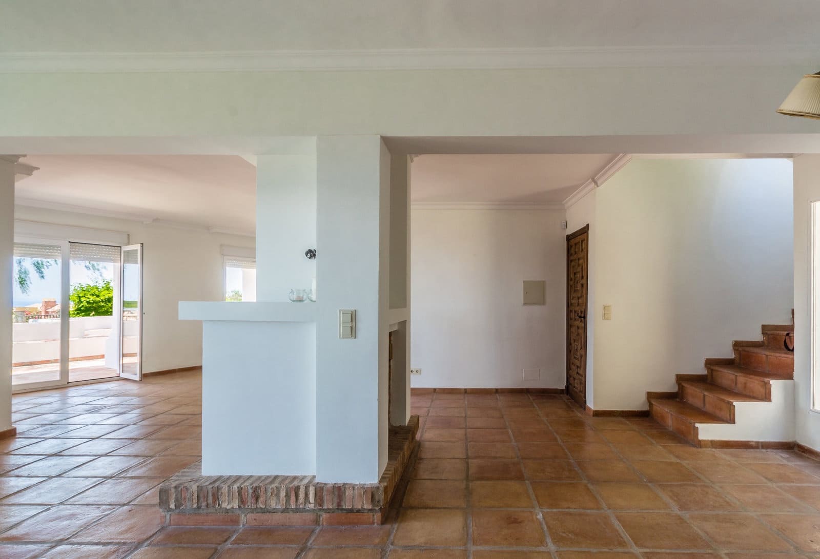 7 bedroom Villa for sale in Almunecar with pool garage - € 930,000 (Ref: 9672764)