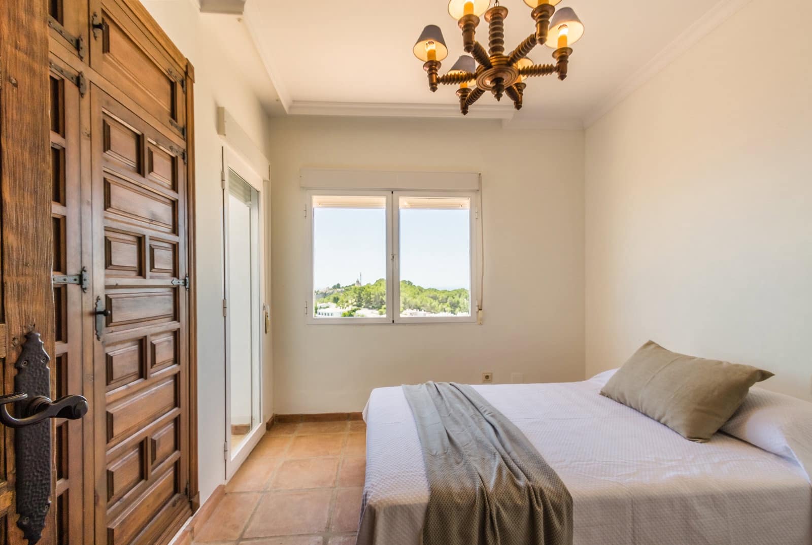 7 bedroom Villa for sale in Almunecar with pool garage - € 930,000 (Ref: 9672764)