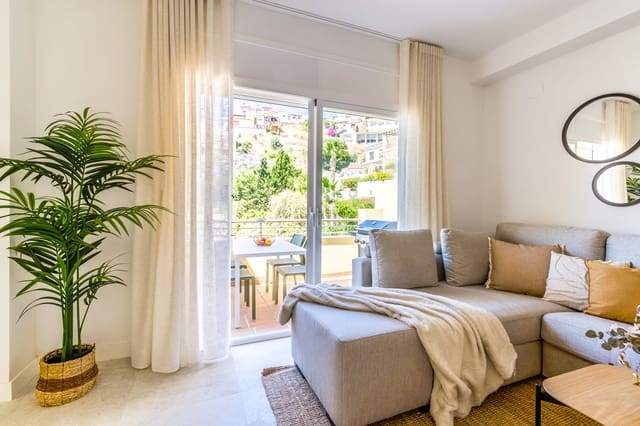 Apartamento de 2 habitaciones en Almuñécar en alquiler con piscina garaje - 1.075 € (Ref: 9912356)