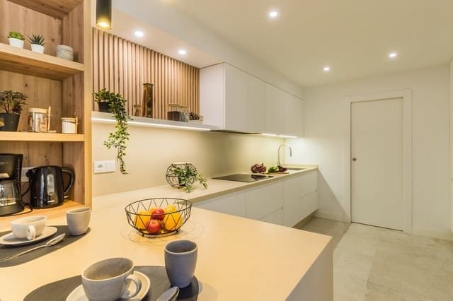 2 slaapkamer Appartement te huur in Almuñécar met zwembad garage - € 1.250 (Ref: 9912356)
