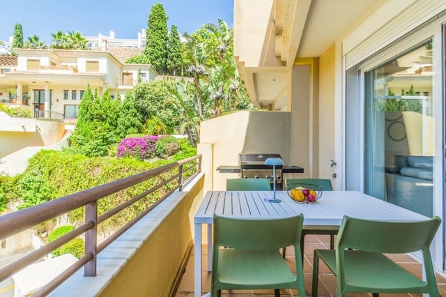 2 slaapkamer Appartement te huur in Almuñécar met zwembad garage - € 1.250 (Ref: 9912356)