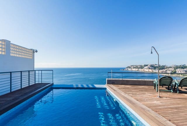 4 Zimmer Villa zu verkaufen in Almuñécar mit Pool Garage - 875.000 € (Ref: 9950855)