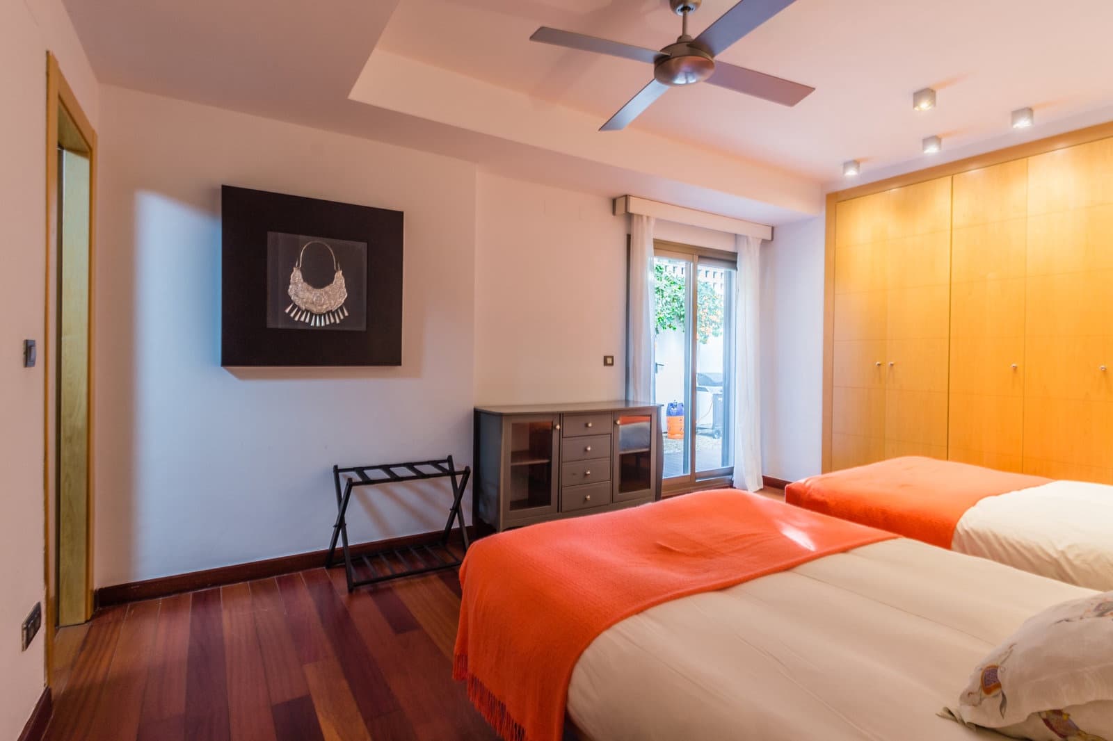 4 bedroom Villa for sale in Almunecar with pool garage - € 875,000 (Ref: 9950855)