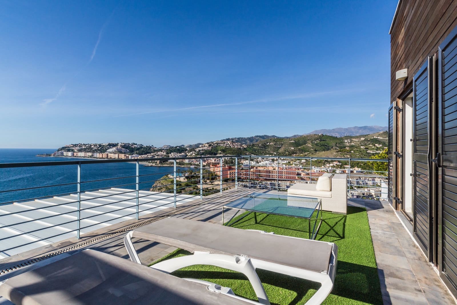 4 bedroom Villa for sale in Almunecar with pool garage - € 875,000 (Ref: 9950855)