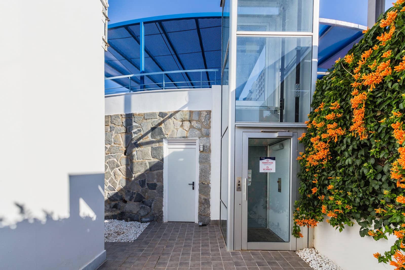 4 bedroom Villa for sale in Almunecar with pool garage - € 875,000 (Ref: 9950855)