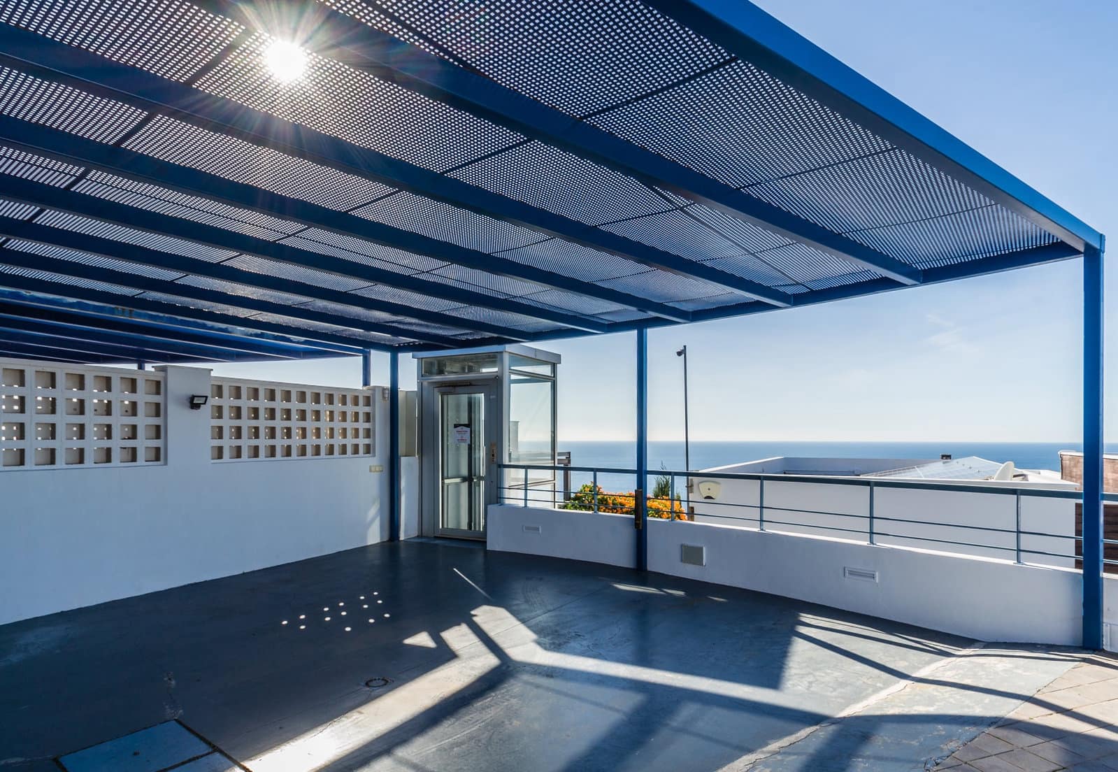 4 bedroom Villa for sale in Almunecar with pool garage - € 875,000 (Ref: 9950855)