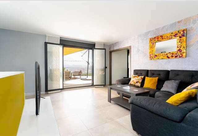 3 soveværelse Villa til salg i La Zubia med garage - € 449.000 (Ref: 9978041)