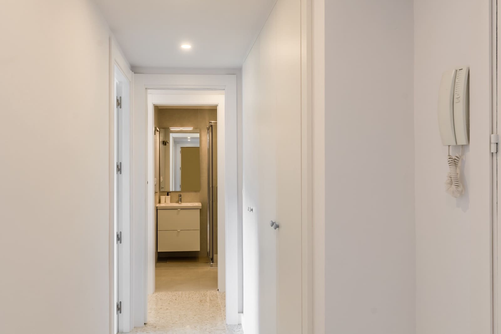 Apartamento de 2 habitaciones en Almuñécar en alquiler con piscina - 750 € (Ref: 9979236)