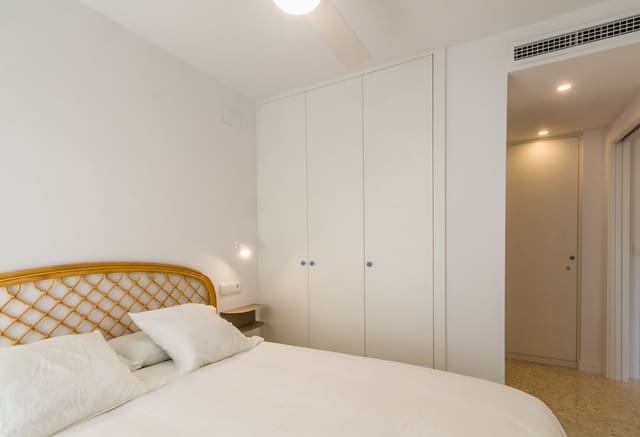 Apartamento de 2 habitaciones en Almuñécar en alquiler con piscina - 750 € (Ref: 9979236)