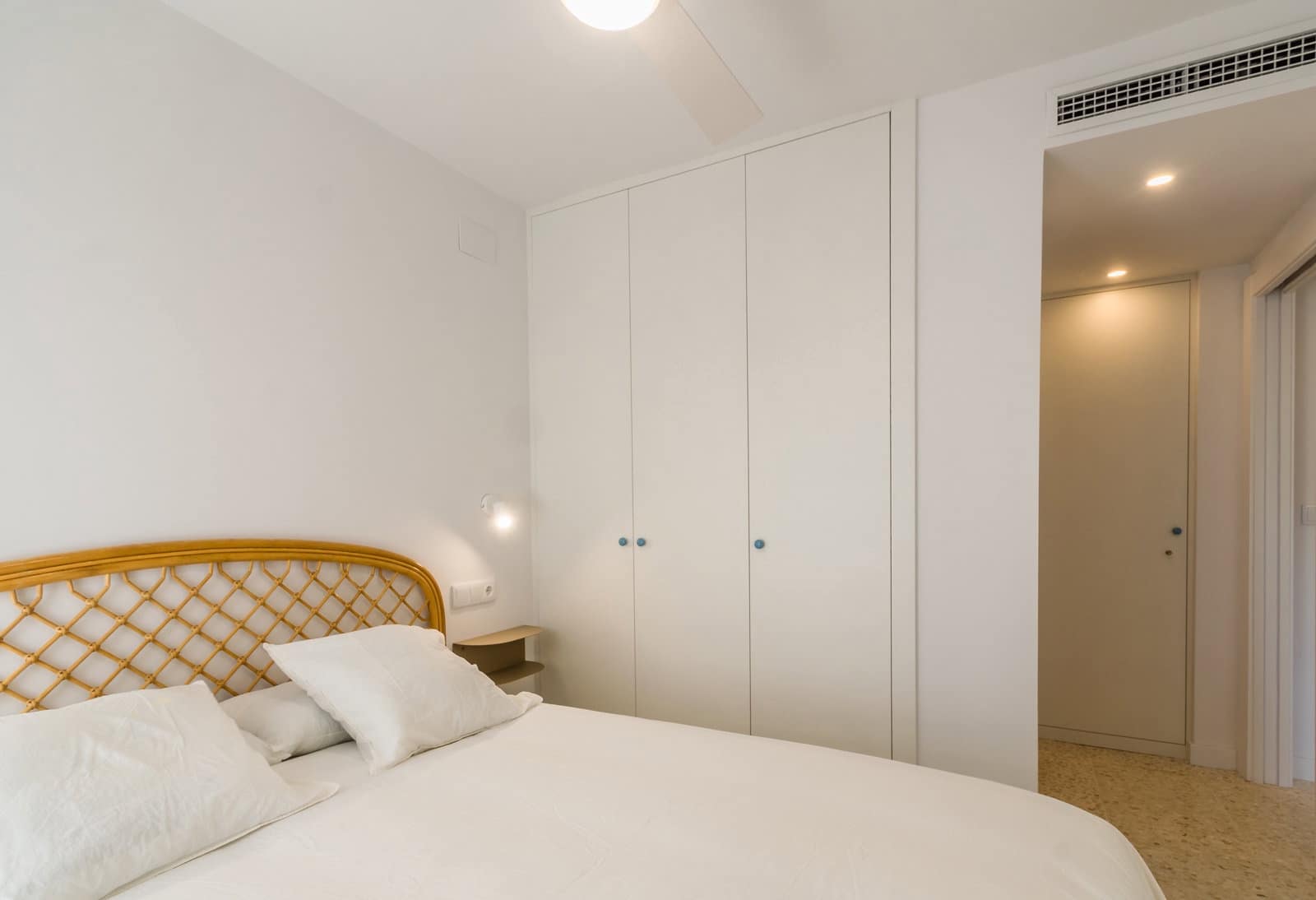 2 slaapkamer Appartement te huur in Almunecar met zwembad - € 750 (Ref: 9979236)