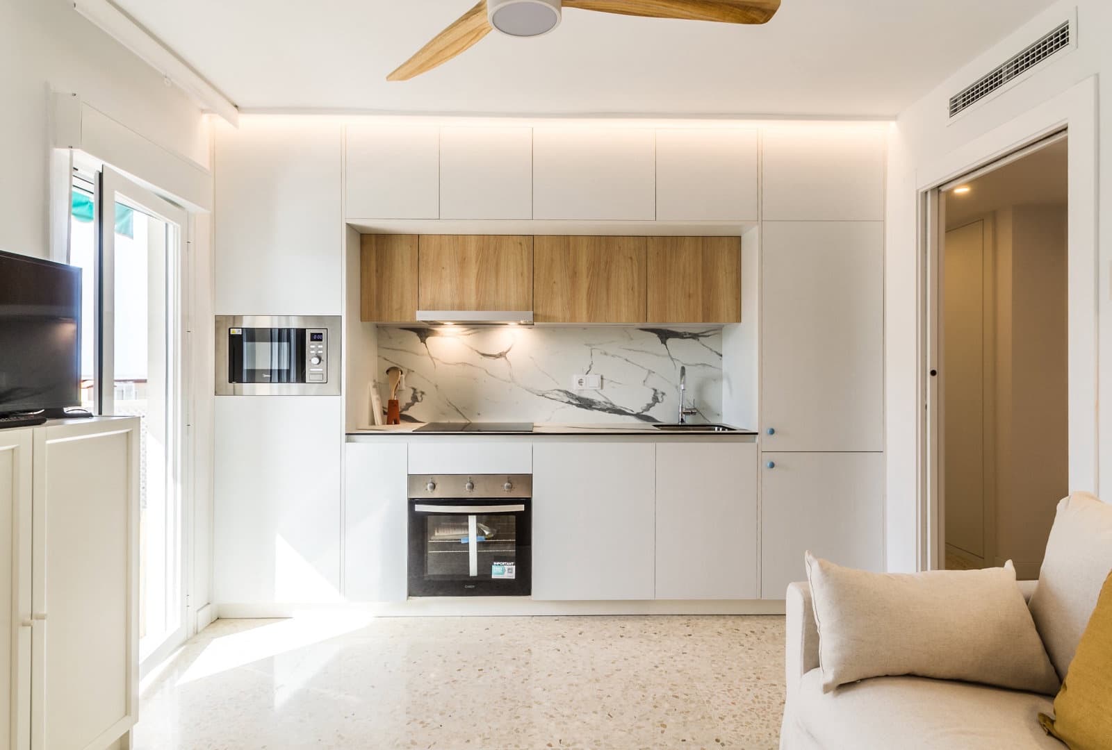 2 slaapkamer Appartement te huur in Almunecar met zwembad - € 750 (Ref: 9979236)