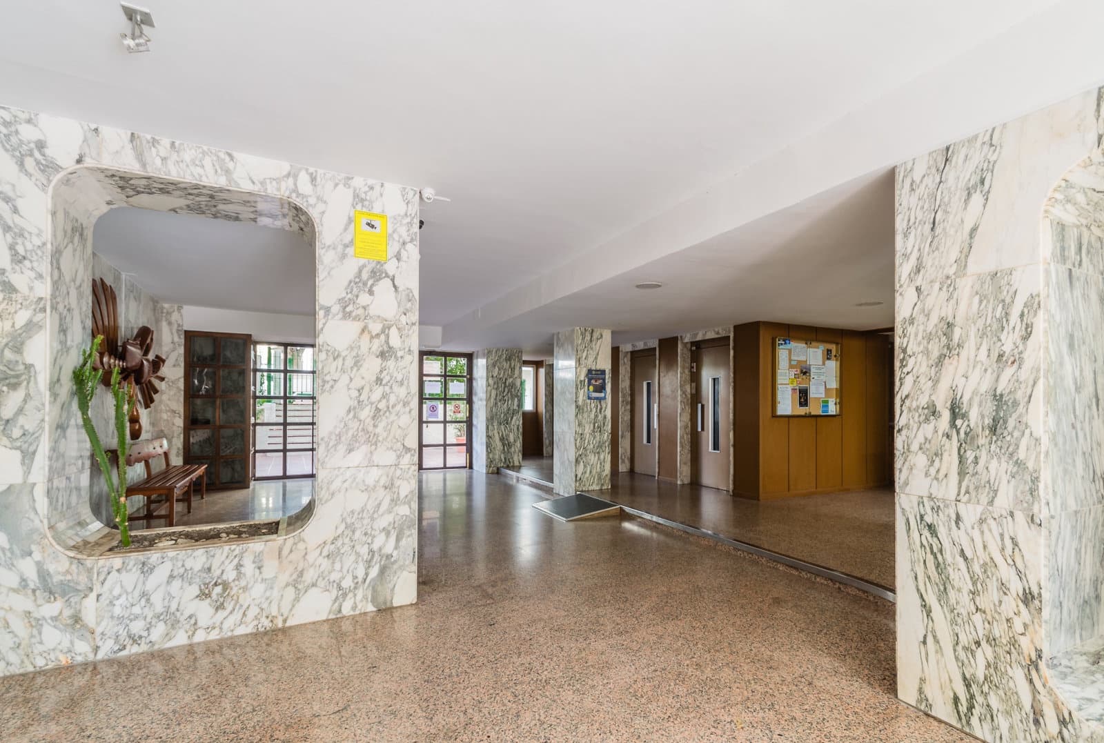 2 slaapkamer Appartement te huur in Almunecar met zwembad - € 750 (Ref: 9979236)