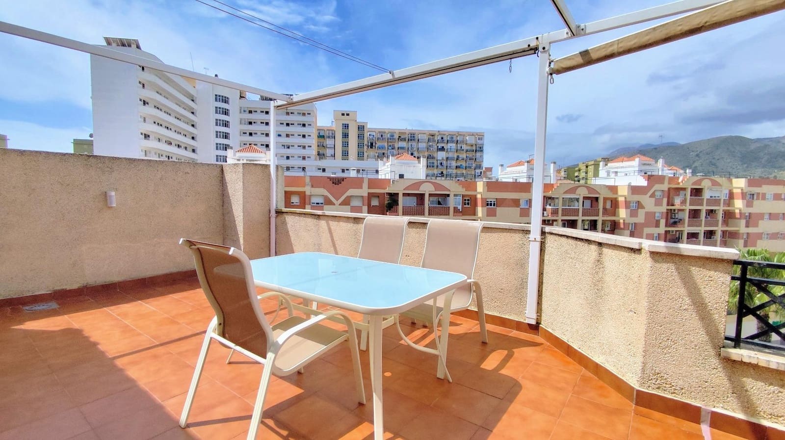 Ático de 4 habitaciones en Torremolinos en venta con garaje - 549.000 € (Ref: 9458534)