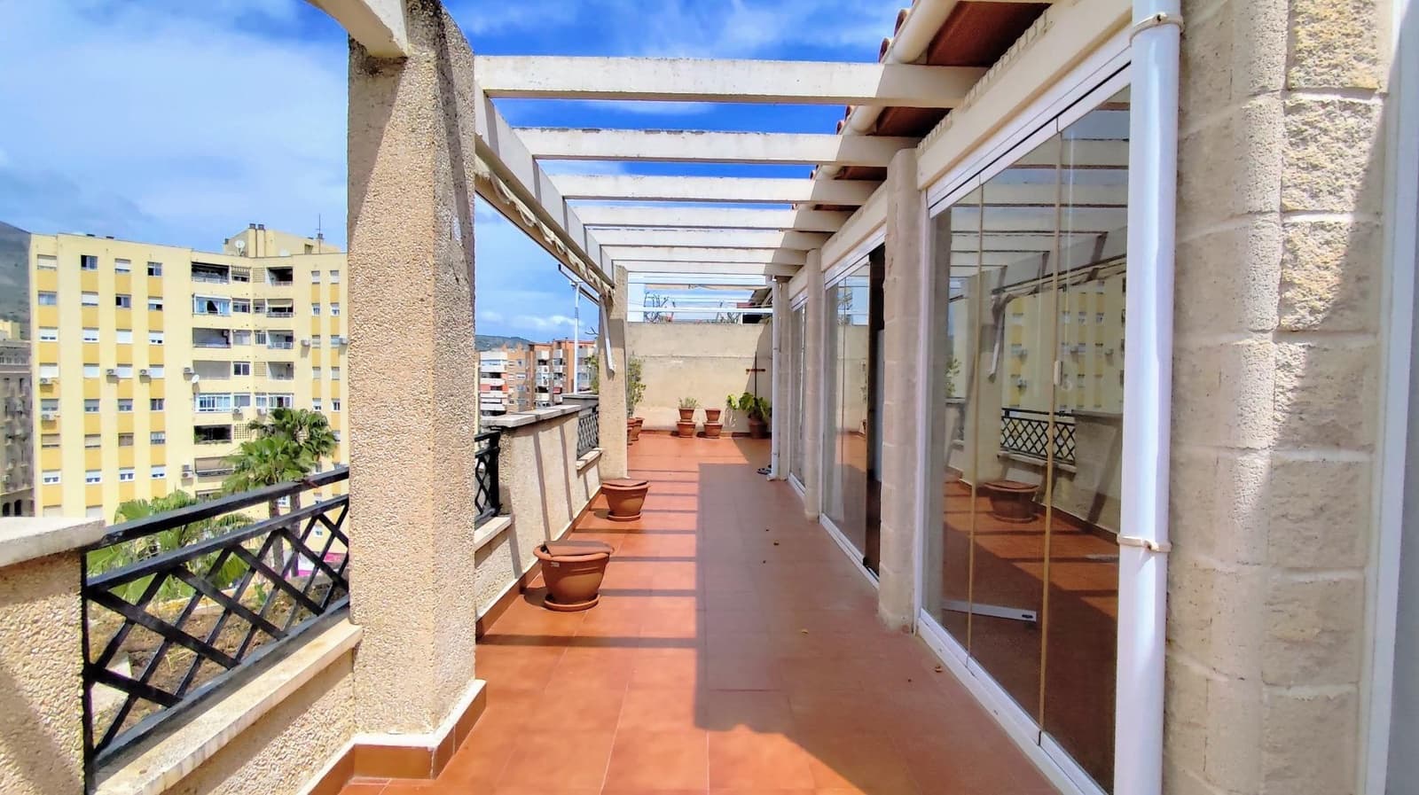 Ático de 4 habitaciones en Torremolinos en venta con garaje - 549.000 € (Ref: 9458534)