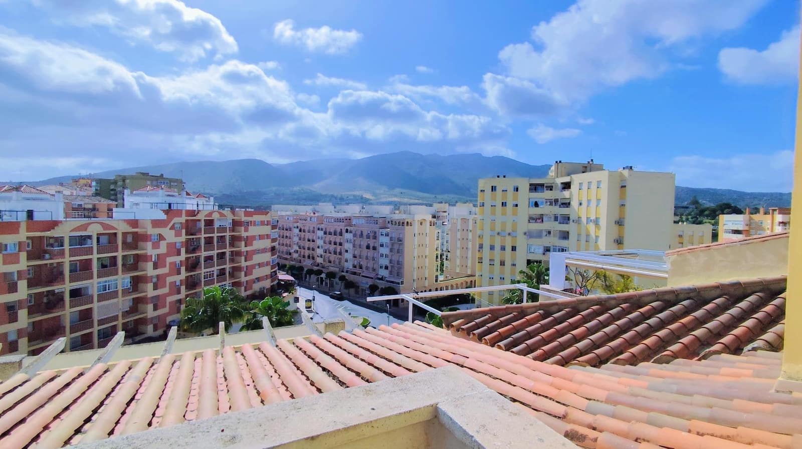 Ático de 4 habitaciones en Torremolinos en venta con garaje - 549.000 € (Ref: 9458534)