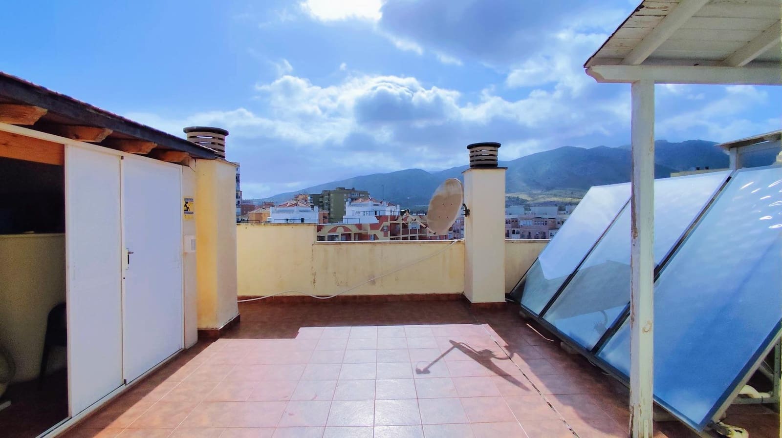 4 bedroom Penthouse for sale in Torremolinos with garage - € 549,000 (Ref: 9458535)
