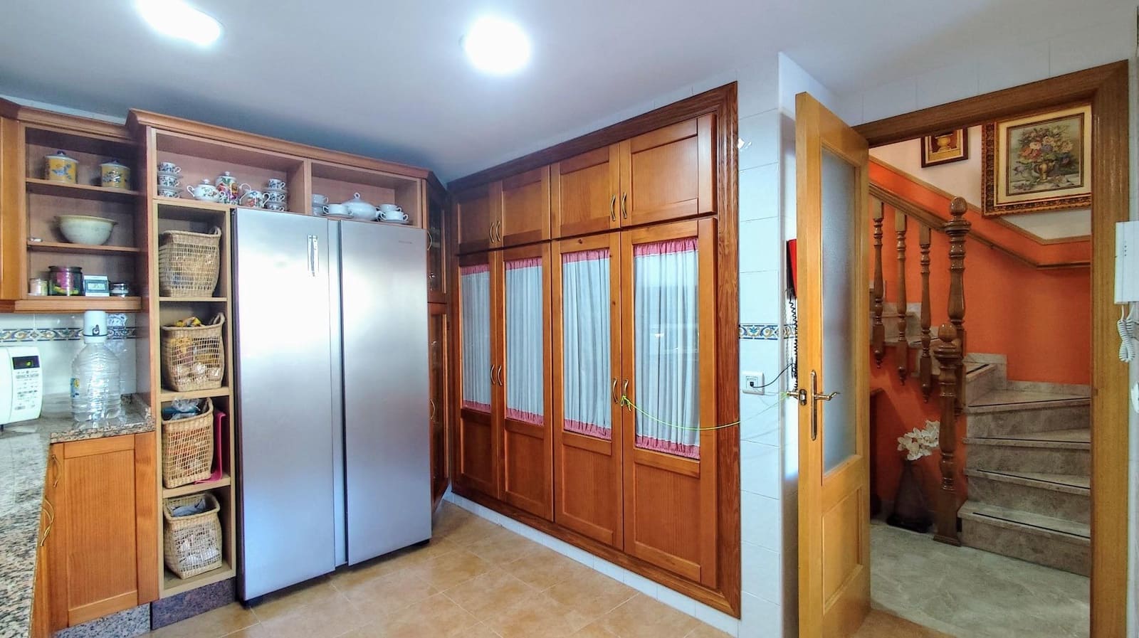 4 slaapkamer Rijtjeshuis te koop in Malaga stad met zwembad garage - € 444.000 (Ref: 9458536)
