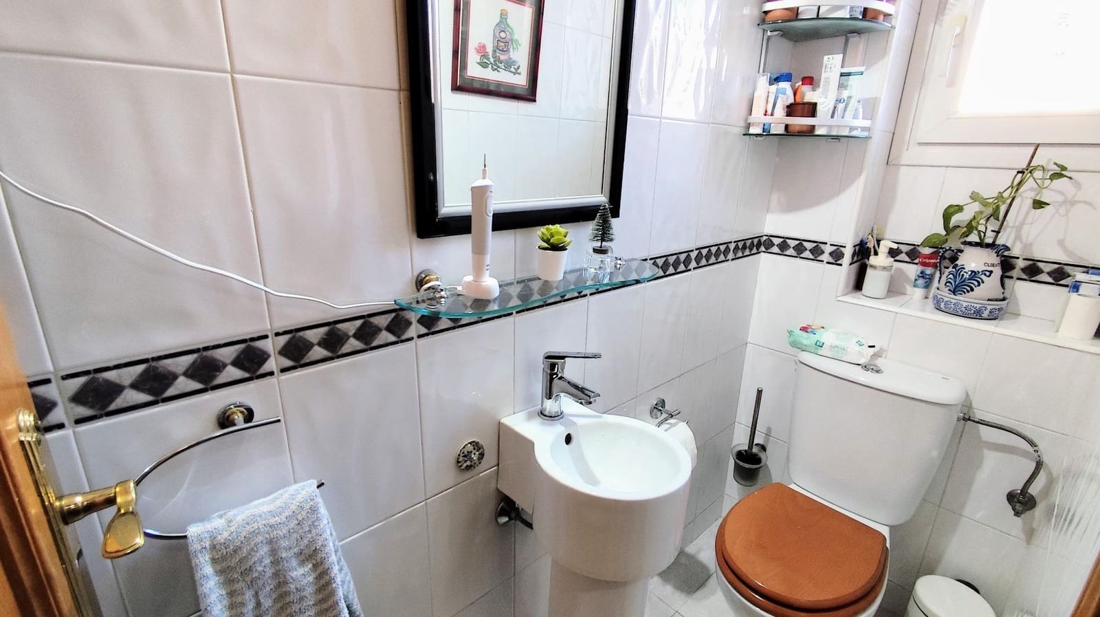 4 slaapkamer Rijtjeshuis te koop in Malaga stad met zwembad garage - € 444.000 (Ref: 9458536)