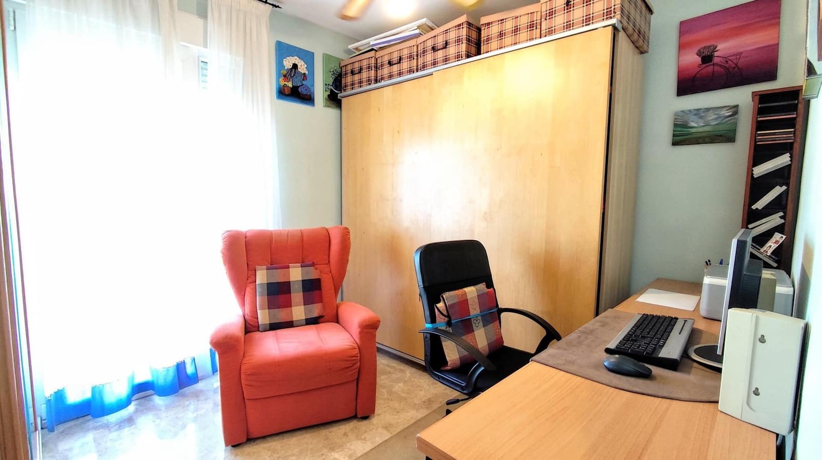 4 slaapkamer Rijtjeshuis te koop in Malaga stad met zwembad garage - € 444.000 (Ref: 9458536)