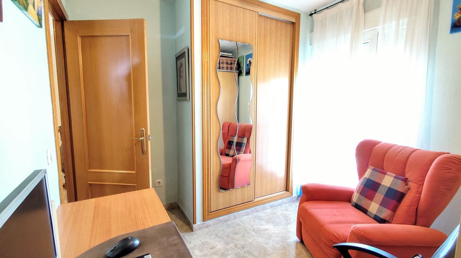 4 slaapkamer Rijtjeshuis te koop in Malaga stad met zwembad garage - € 444.000 (Ref: 9458536)