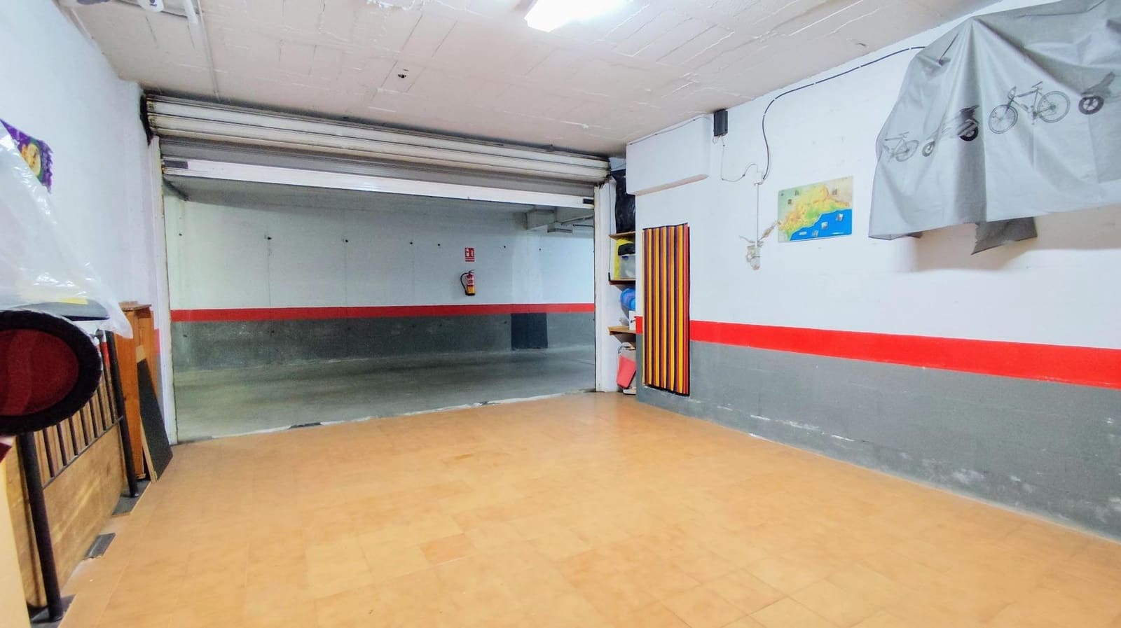 4 slaapkamer Rijtjeshuis te koop in Malaga stad met zwembad garage - € 444.000 (Ref: 9458536)