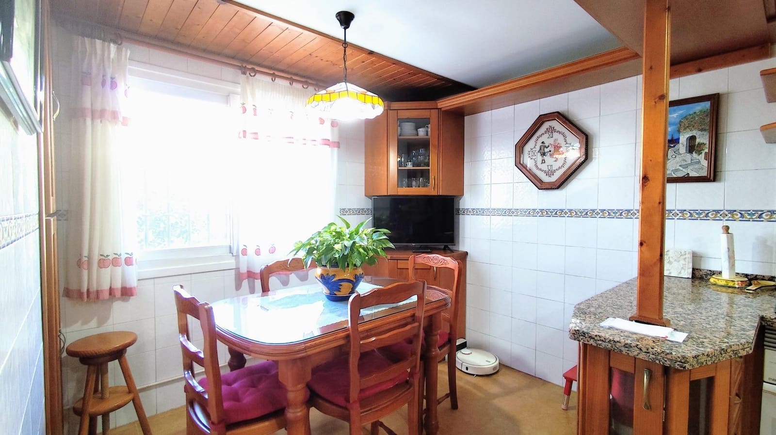 4 slaapkamer Rijtjeshuis te koop in Malaga stad met zwembad garage - € 444.000 (Ref: 9458536)