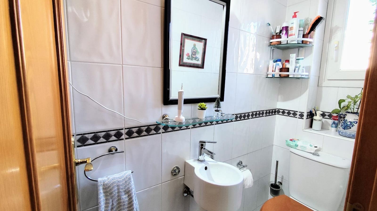 4 slaapkamer Rijtjeshuis te koop in Malaga stad met zwembad garage - € 444.000 (Ref: 9458536)