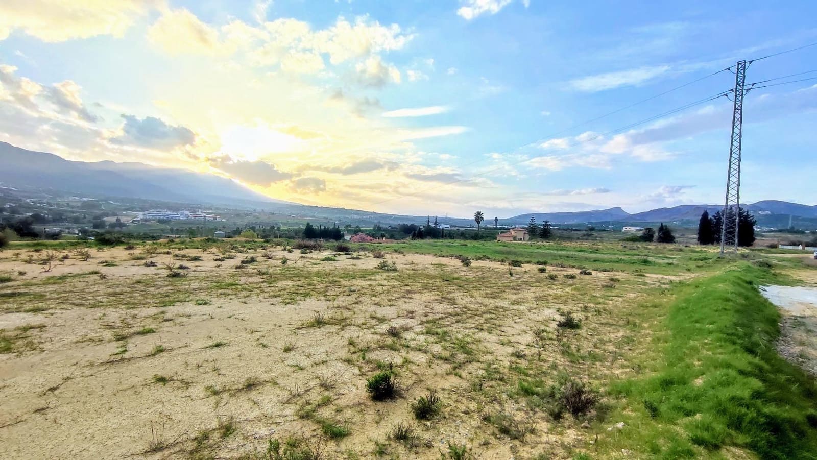 Tontti myytävänä paikassa Alhaurin de la Torre - 750 000 € (Ref: 9458538)