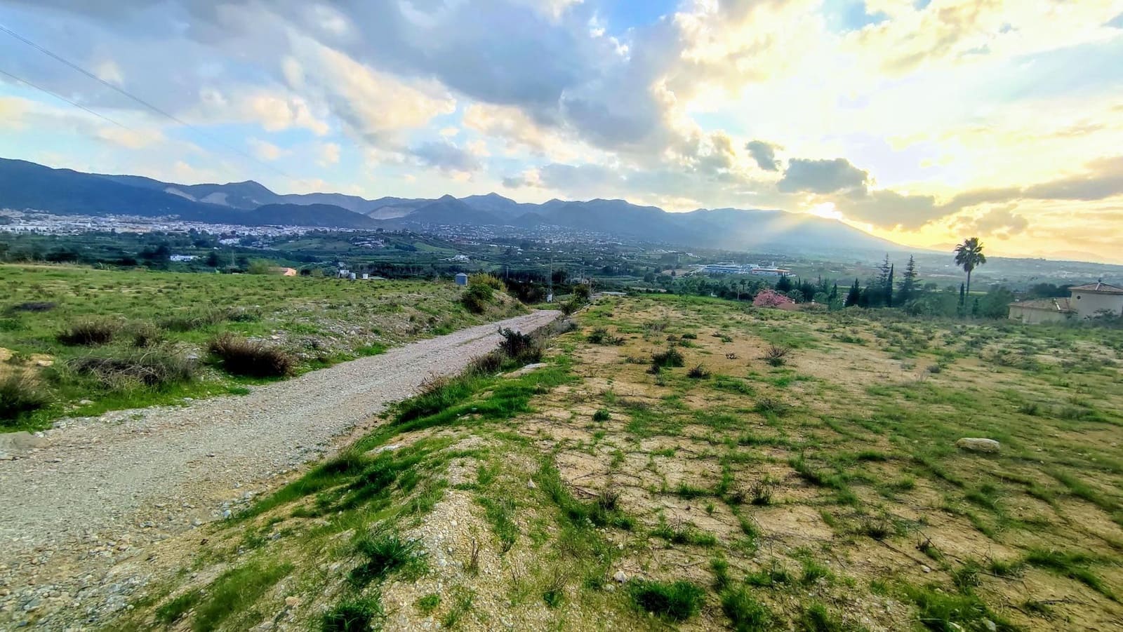 Tontti myytävänä paikassa Alhaurin de la Torre - 750 000 € (Ref: 9458538)