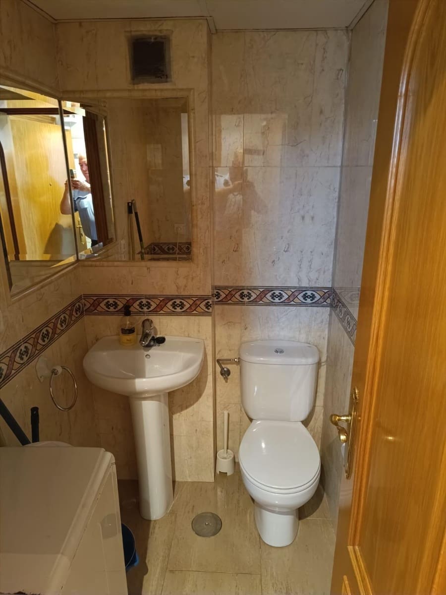 2 bedroom Flat for sale in Torremolinos with pool garage - € 425,000 (Ref: 9458540)