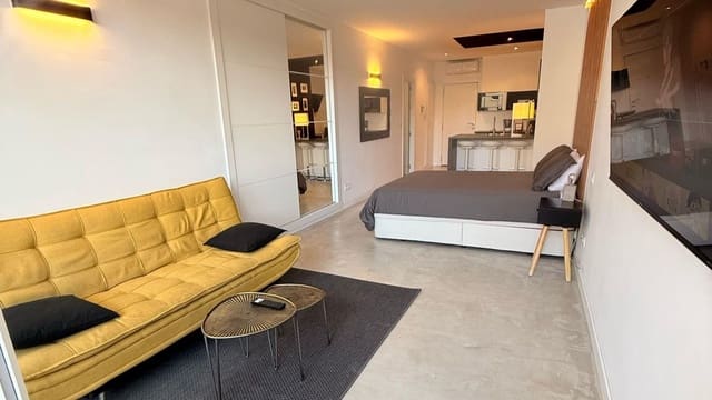 Studio til salg i Torremolinos - € 218.000 (Ref: 9458541)