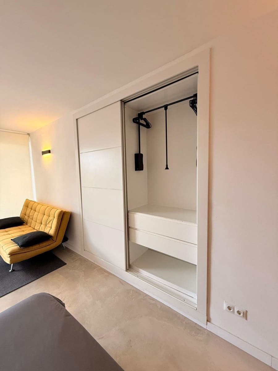 Studio for sale in Torremolinos - € 218,000 (Ref: 9458541)