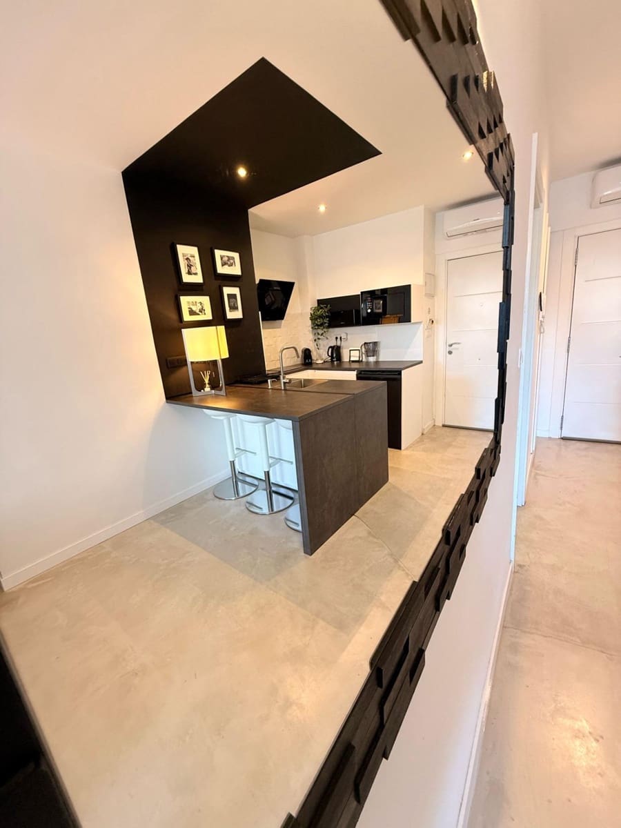 Studio for sale in Torremolinos - € 218,000 (Ref: 9458541)