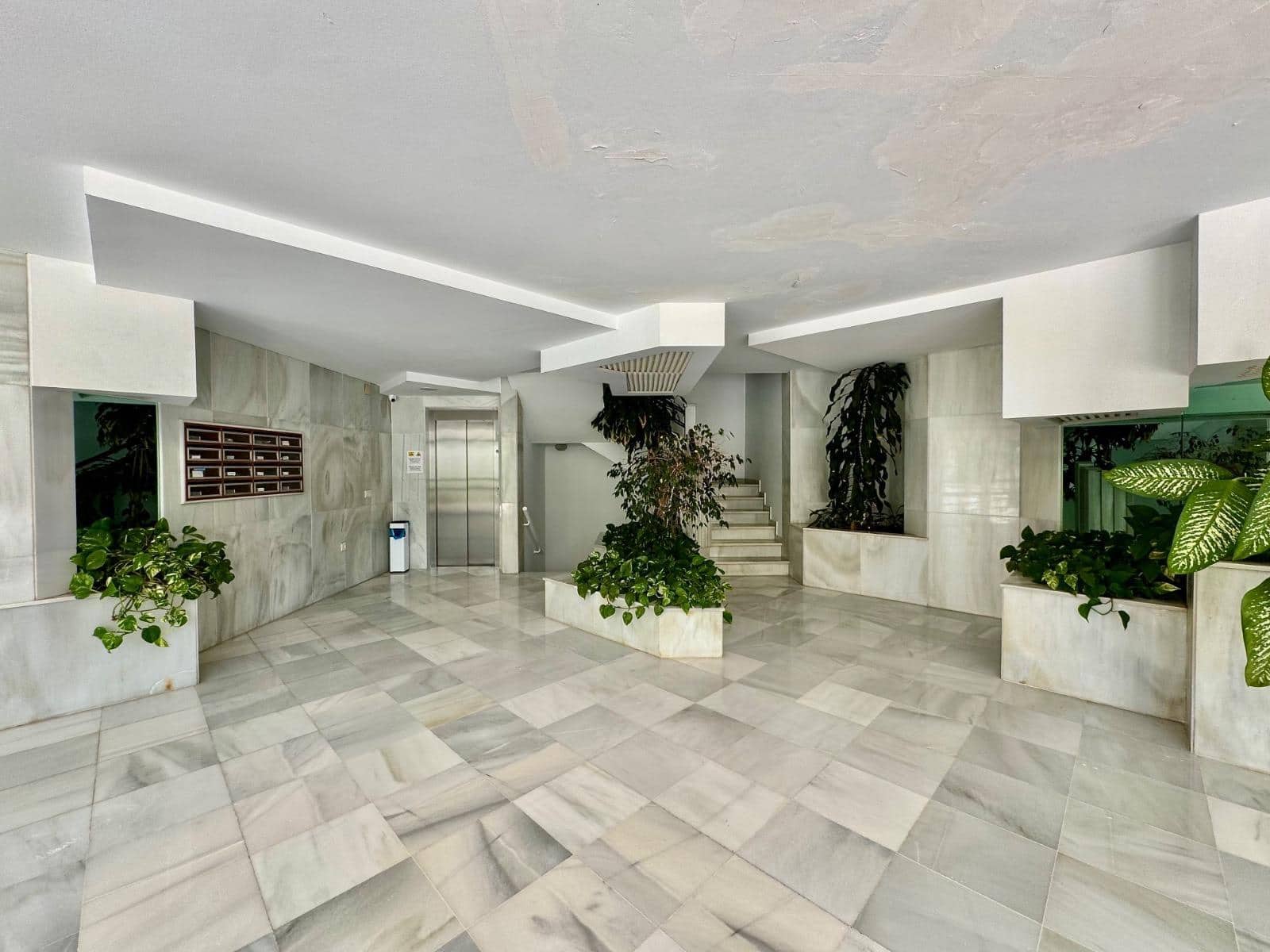 3 bedroom Flat for sale in Torremolinos with pool - € 980,000 (Ref: 9458542)