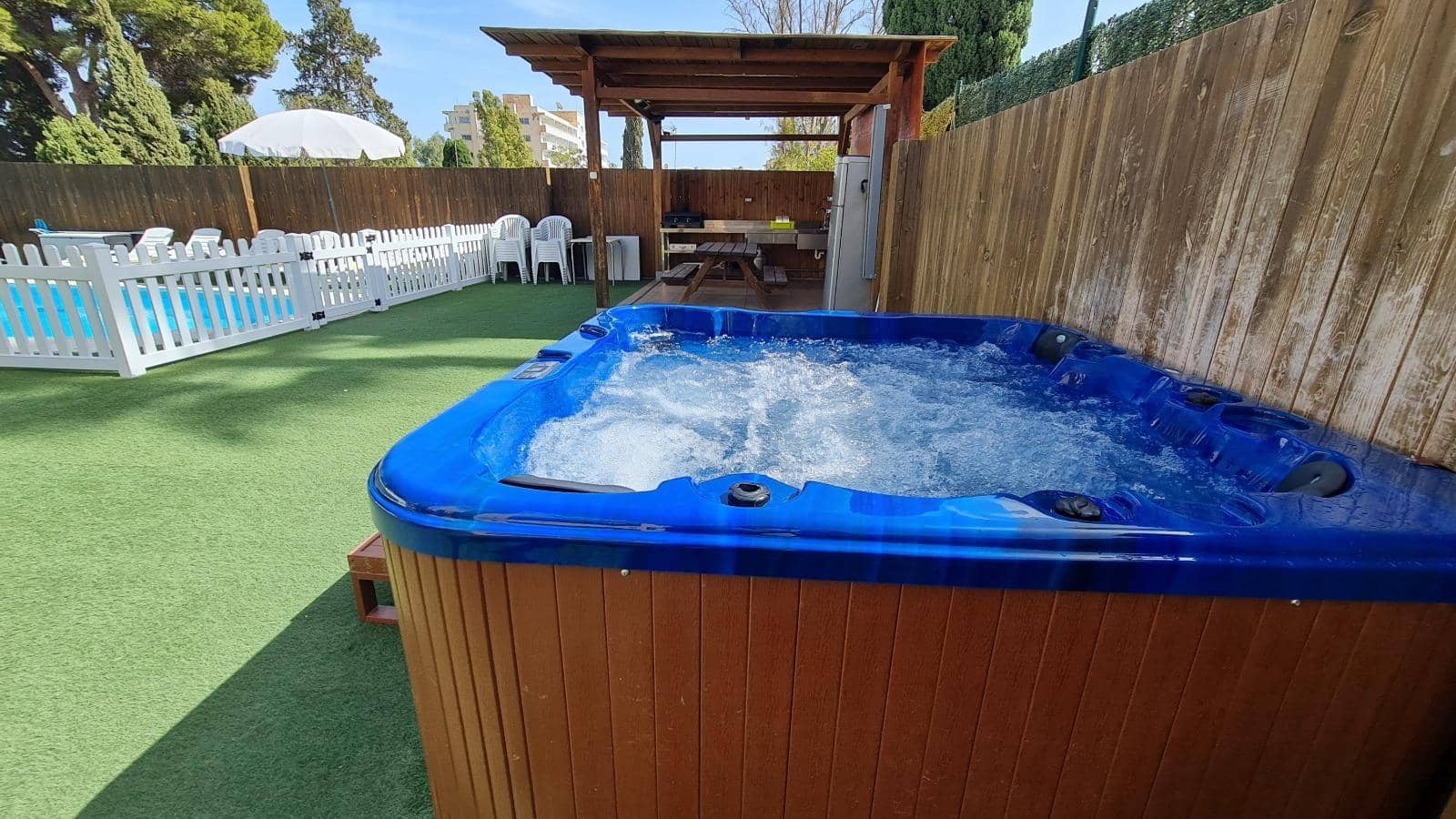 5 bedroom Villa for sale in Torremolinos with pool garage - € 990,000 (Ref: 9458543)