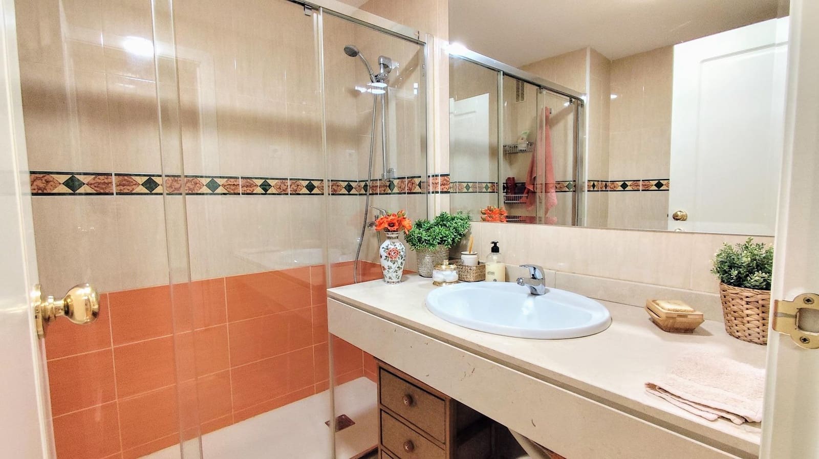 2 bedroom Flat for sale in Torremolinos with pool garage - € 339,000 (Ref: 9458545)