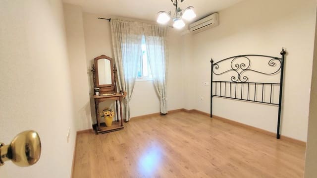 2 bedroom Flat for sale in Torremolinos with pool garage - € 339,000 (Ref: 9458545)