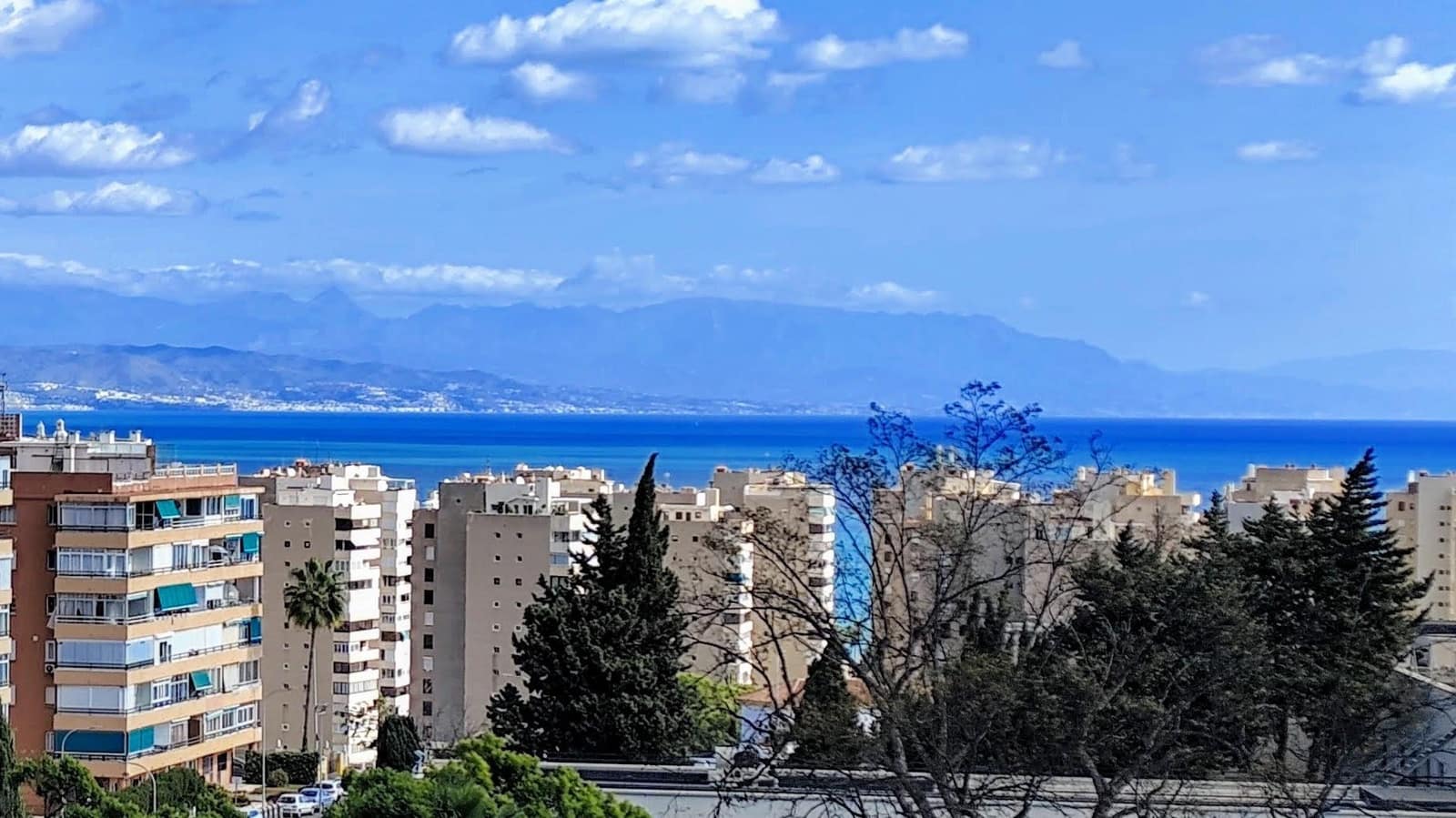 2 bedroom Penthouse for sale in Torremolinos with pool - € 415,000 (Ref: 9458550)