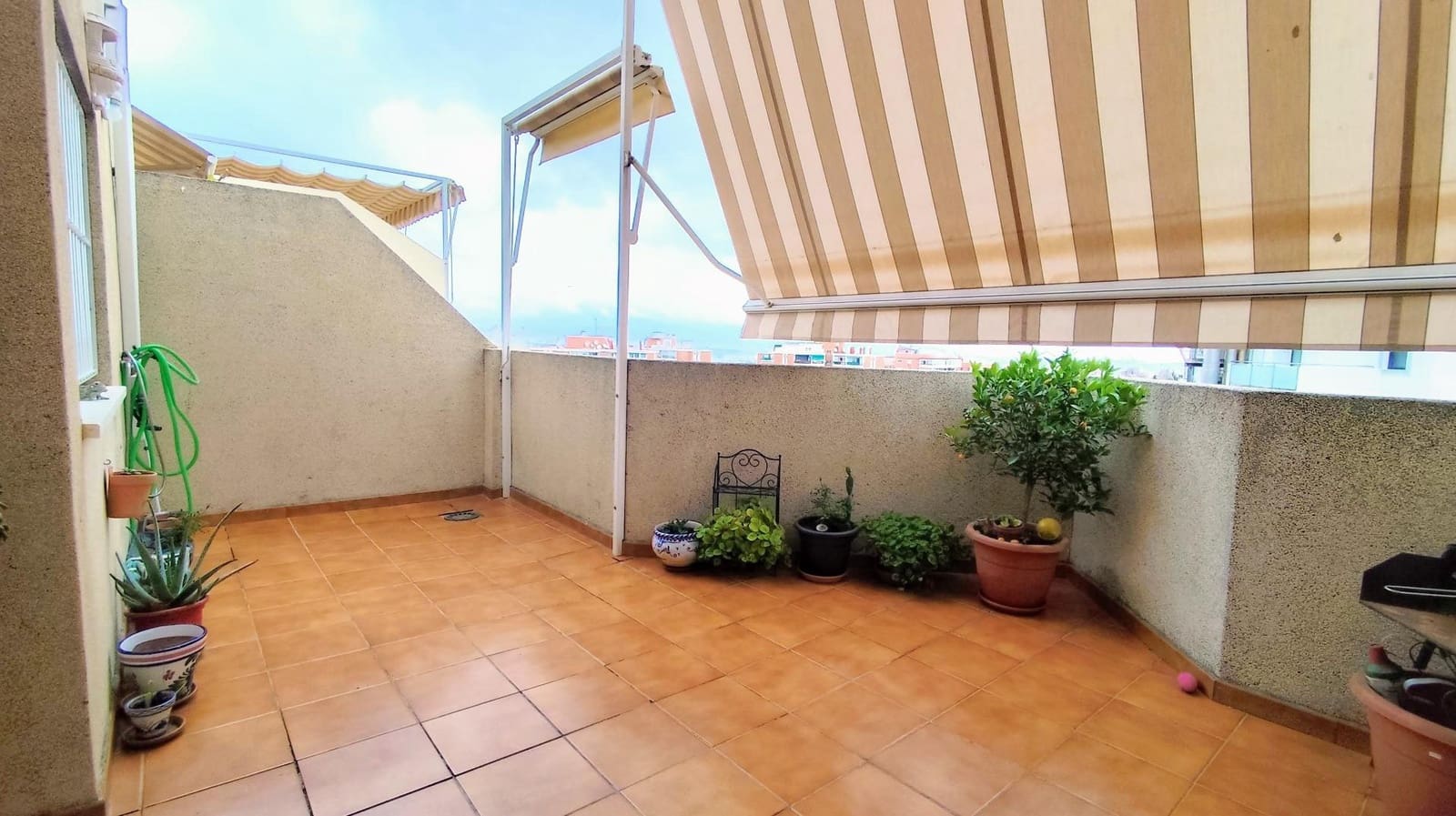 2 bedroom Penthouse for sale in Torremolinos with pool - € 415,000 (Ref: 9458550)
