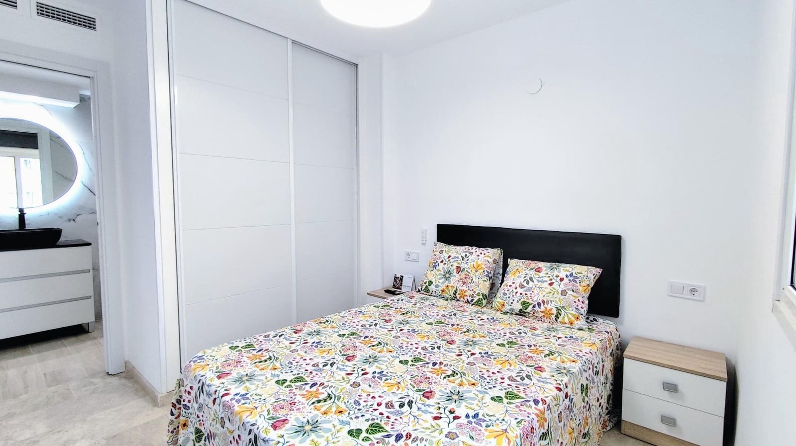 2 bedroom Penthouse for sale in Torremolinos with pool - € 415,000 (Ref: 9458550)