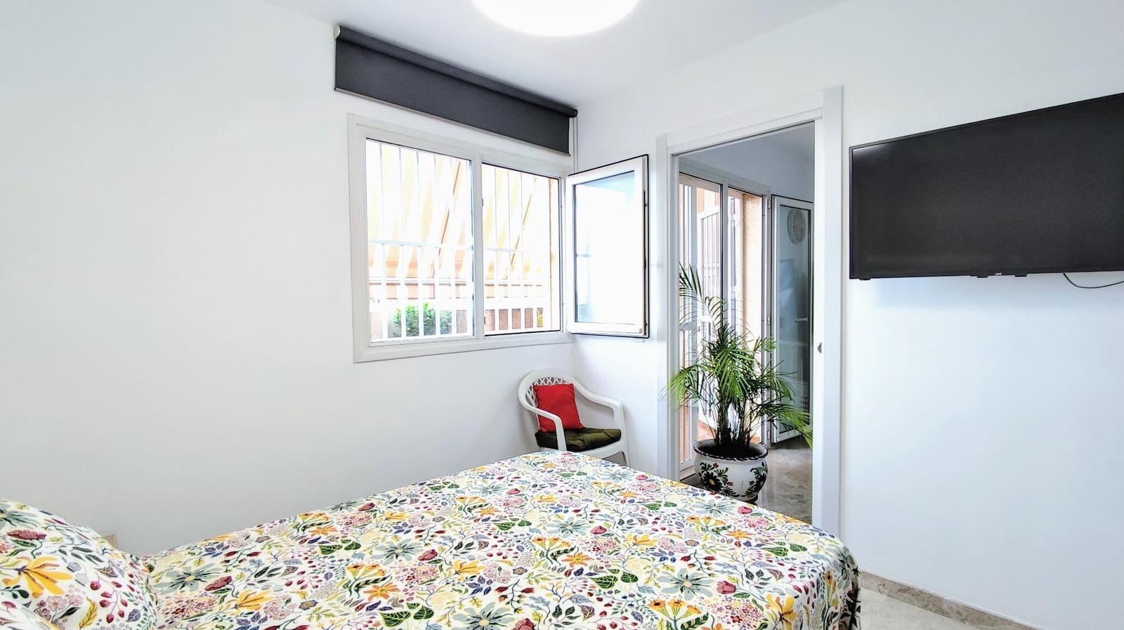 2 bedroom Penthouse for sale in Torremolinos with pool - € 415,000 (Ref: 9458550)